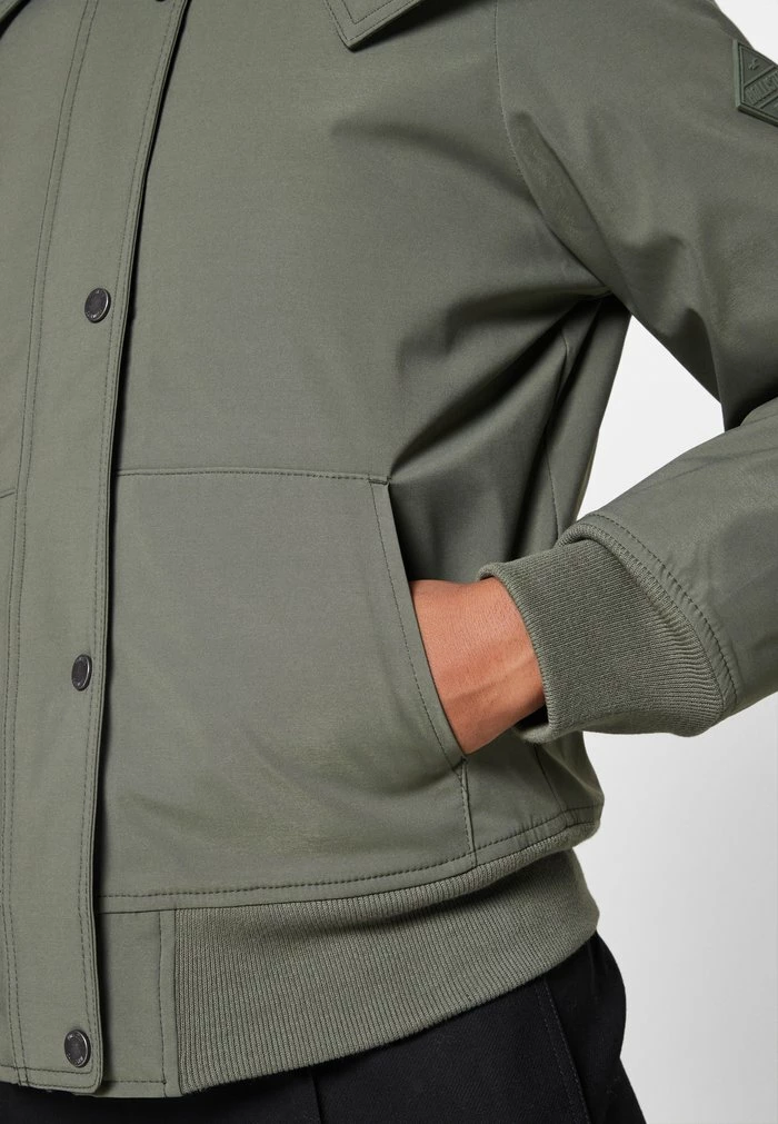 Best deal โค๏ธ Hollister Co. Winter Jacket - Beetle Green ๐คฉ - Image 7