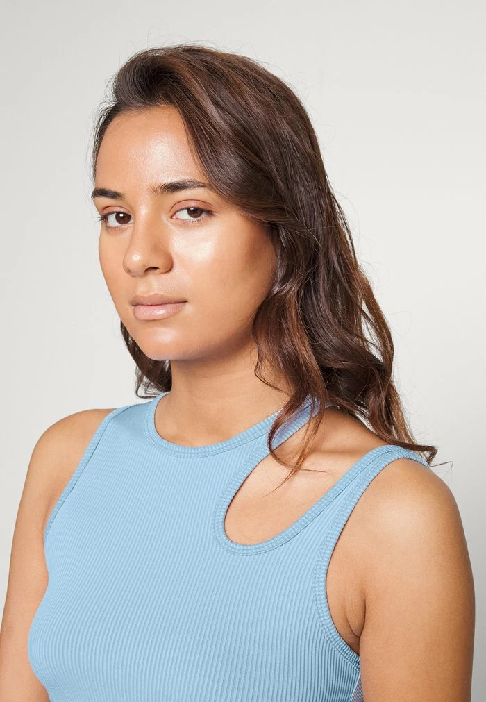 Hot Sale โจ Hollister Co. ASYM SEAMLESS HIGHNECK TANK - Top - Placid Blue โจ - Image 4