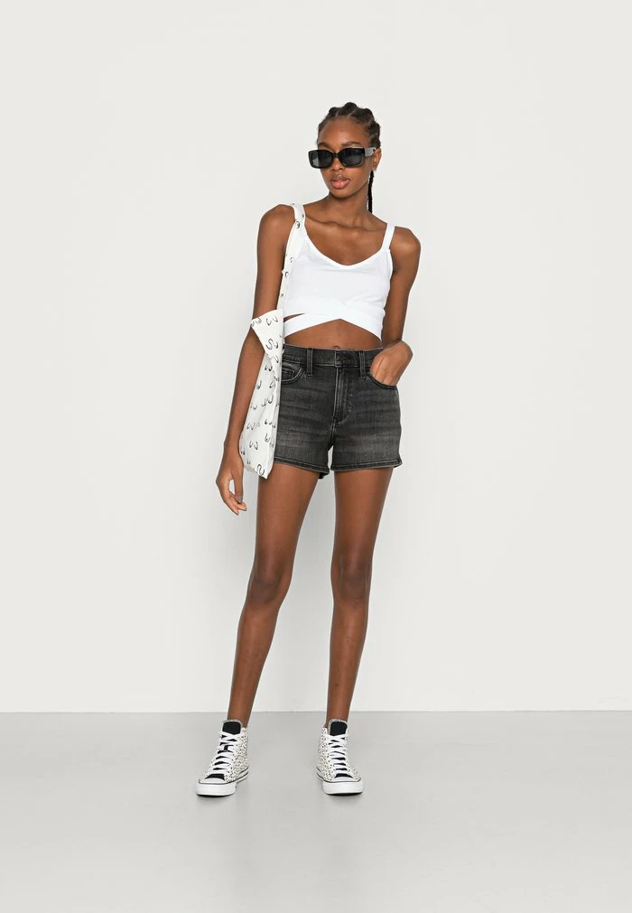 New ๐ฅ Hollister Co. WASH CLEAN VENT - Denim Shorts - Black Clean ๐ - Image 2