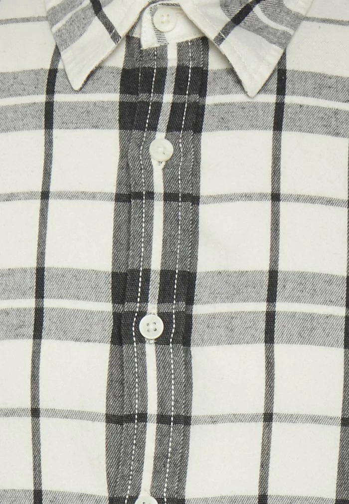Budget ???? Hollister Co. CORE - ???? Shirt - White ⭐ 7 Budget ???? Hollister Co. CORE - ???? Shirt - White ⭐ - Image 5