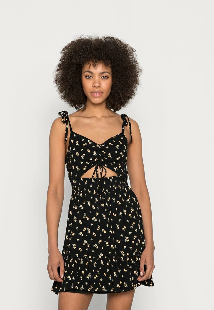 Promo ๐ Hollister Co. Day ๐ Dress - Black Floral ๐