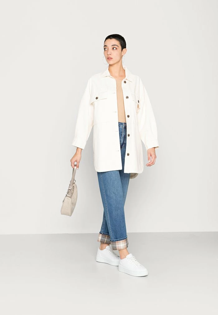 Best Sale ๐ฏ Hollister Co. FLANNEL CUFF - Relaxed Fit ๐ Jeans - Light Blue ๐ - Image 2