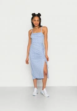 Cheap ✔️ Hollister Co. BEST IS BACK - Day 👗 Dress - Blue Floral 👏