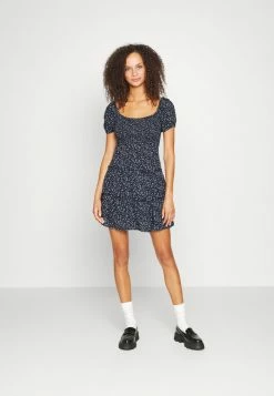 Brand new ⌛ Hollister Co. Day 👗 Dress - Navy Floral 😍