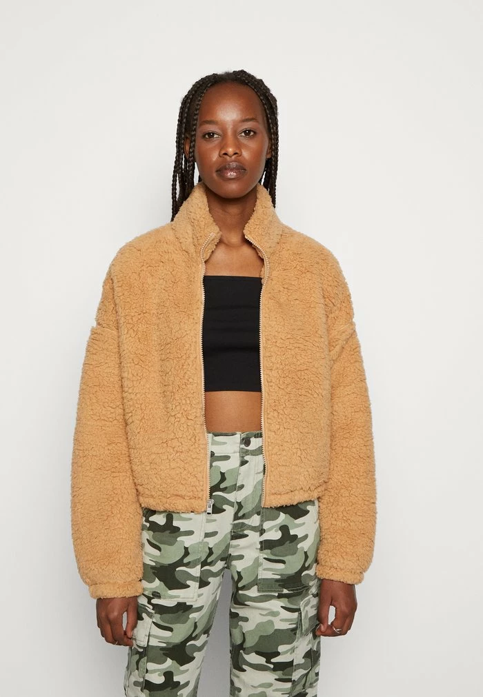 Best Sale ๐ Hollister Co. SOLID - Winter Jacket - Tan โญ