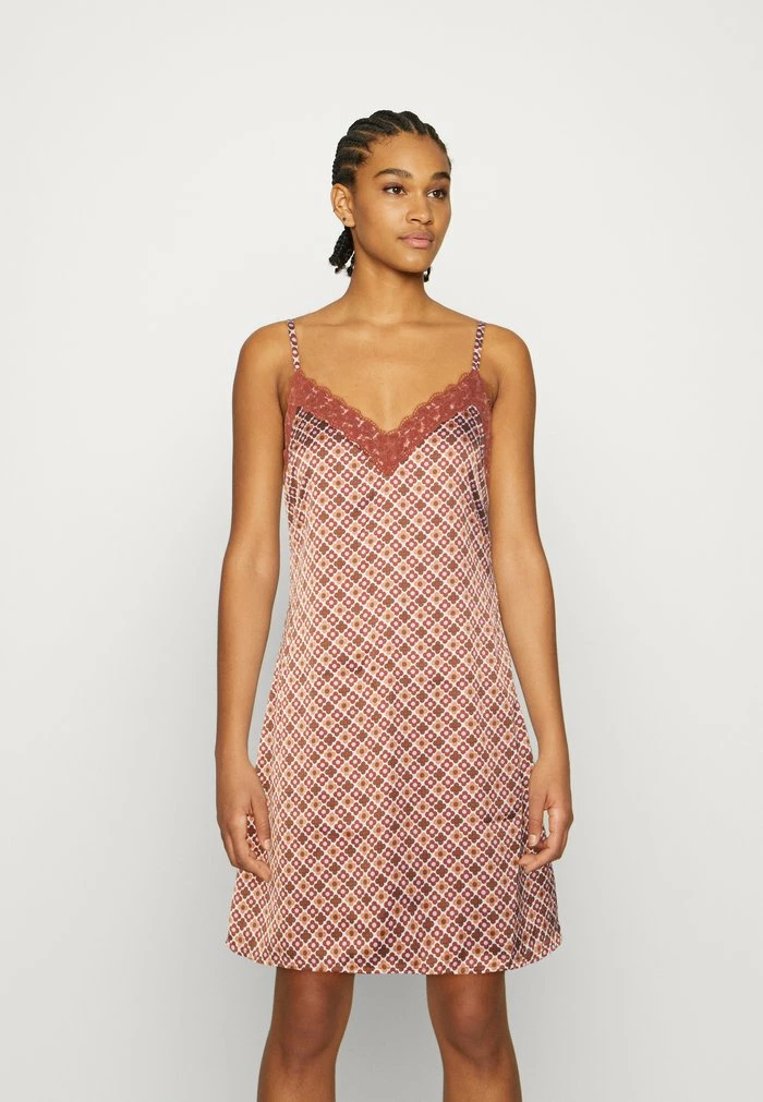 Coupon ⌛ Hollister Co. EMEA BARE SLIP 👗 DRESS - Day 👗 DRESS - Brown 😉