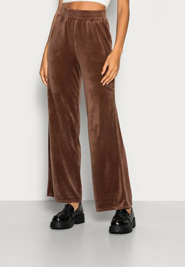 Hot Sale โญ Hollister Co. WIDE LEG - Tracksuit Bottoms - Camel ๐