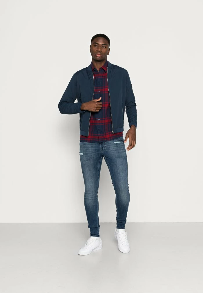 Deals ๐ฏ Hollister Co. ๐ Jeans Skinny Fit - Dark ๐งจ - Image 2