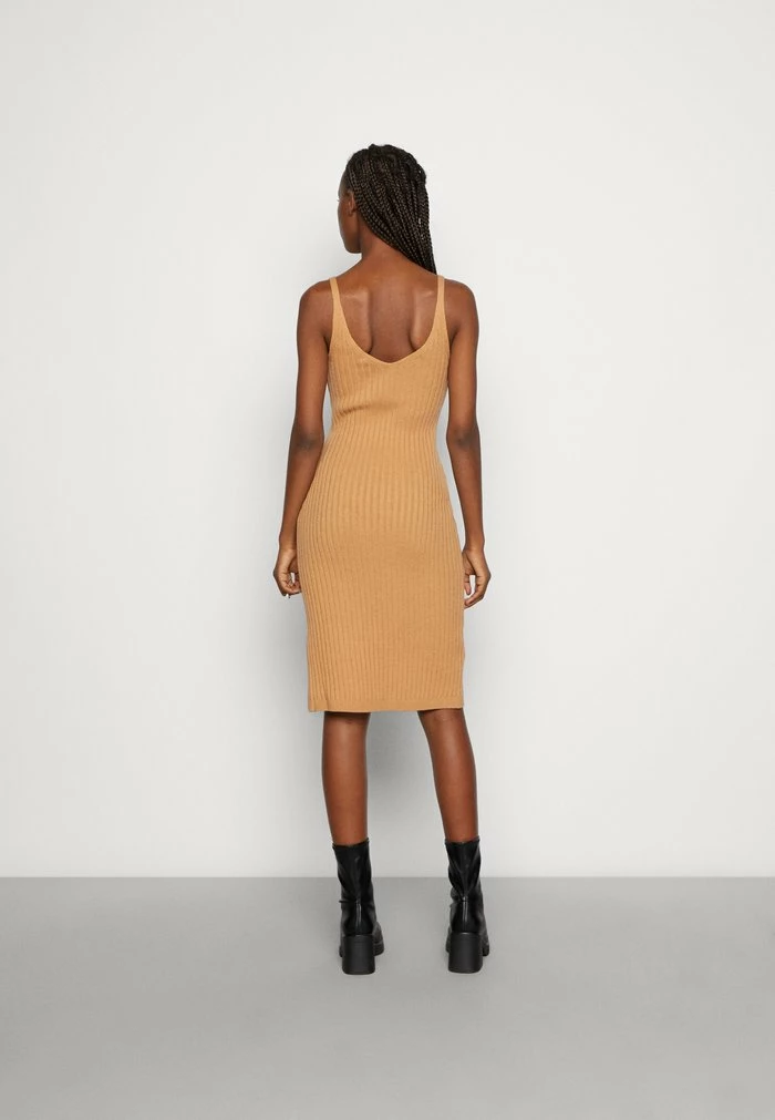 Cheap ๐ Hollister Co. BIB BARE SWEATER MIDI ๐ DRESS - Shift ๐ DRESS - Tan ๐ฅ - Image 3