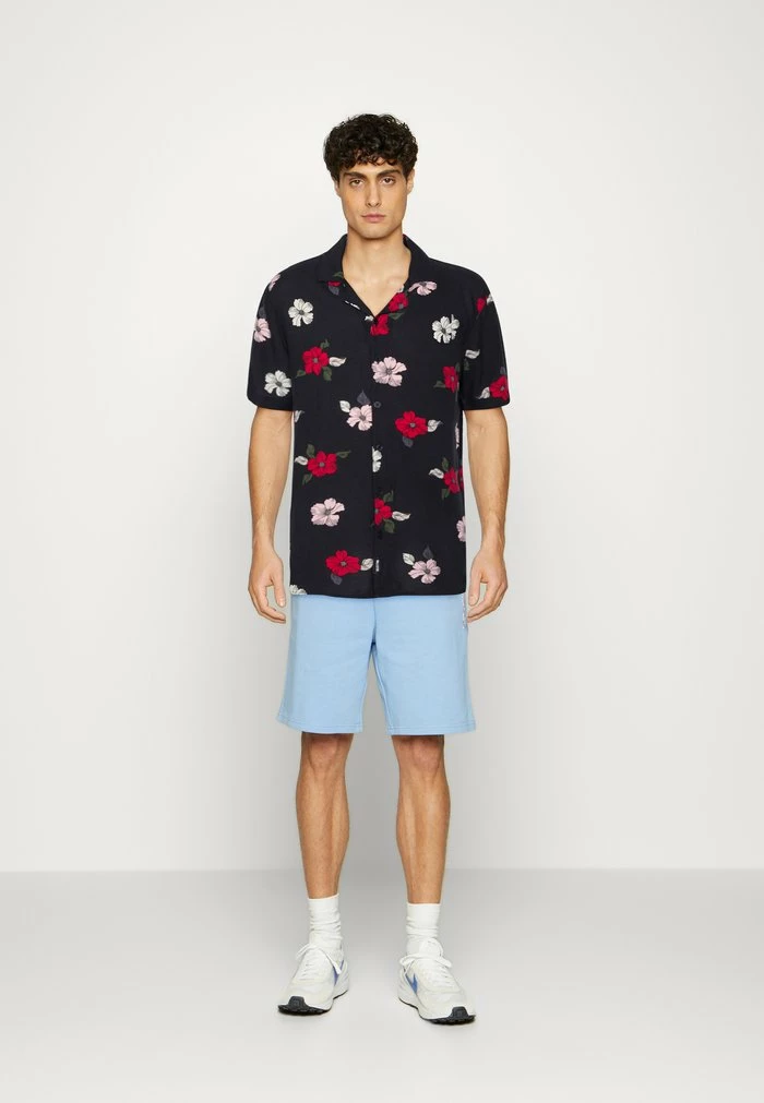 New 🔔 Hollister Co. FLORALS - 👚 Shirt - Black 🥰 - Image 2