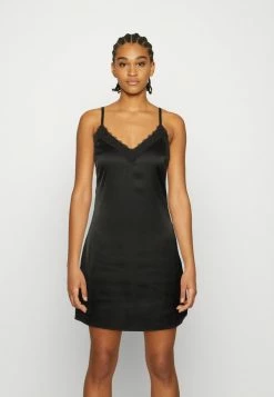 Brand new 🤩 Hollister Co. EMEA BARE SLIP 👗 DRESS - Day 👗 DRESS - Black 🎁