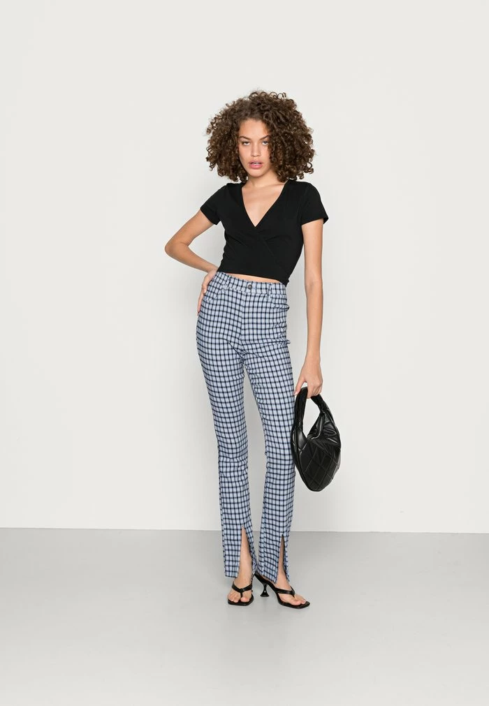 Budget ๐ Hollister Co. SPRING PLAID SUPERSKINNY - Trousers - Blue Plaid ๐ - Image 2
