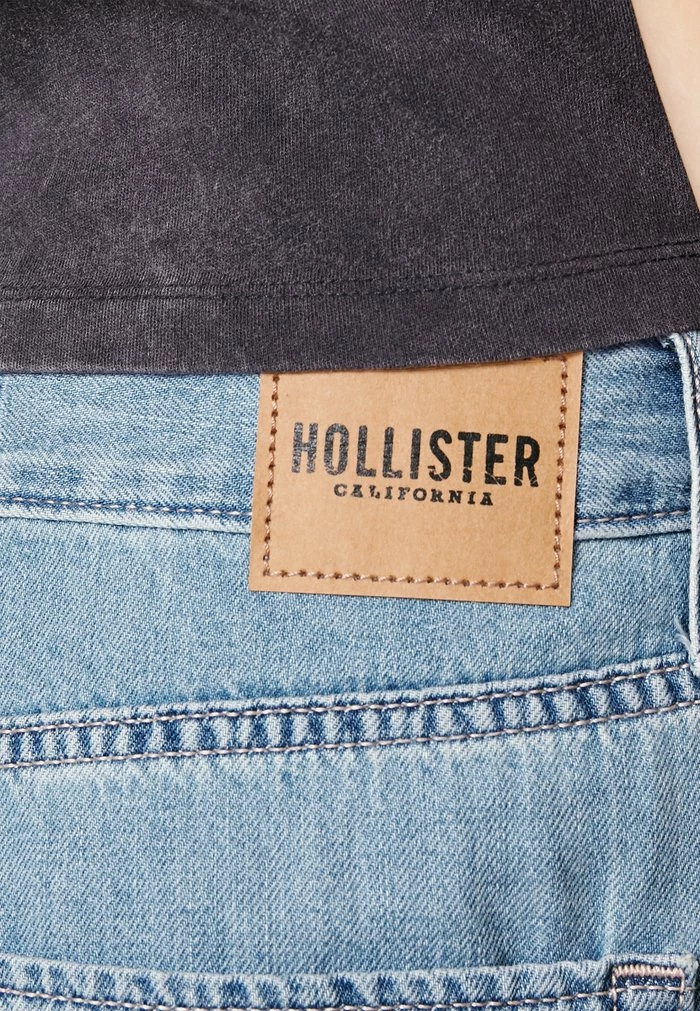 Budget ๐งจ Hollister Co. PLEAT TALL CUFF BAGGY - Relaxed Fit ๐ Jeans - Blue ๐งจ - Image 5