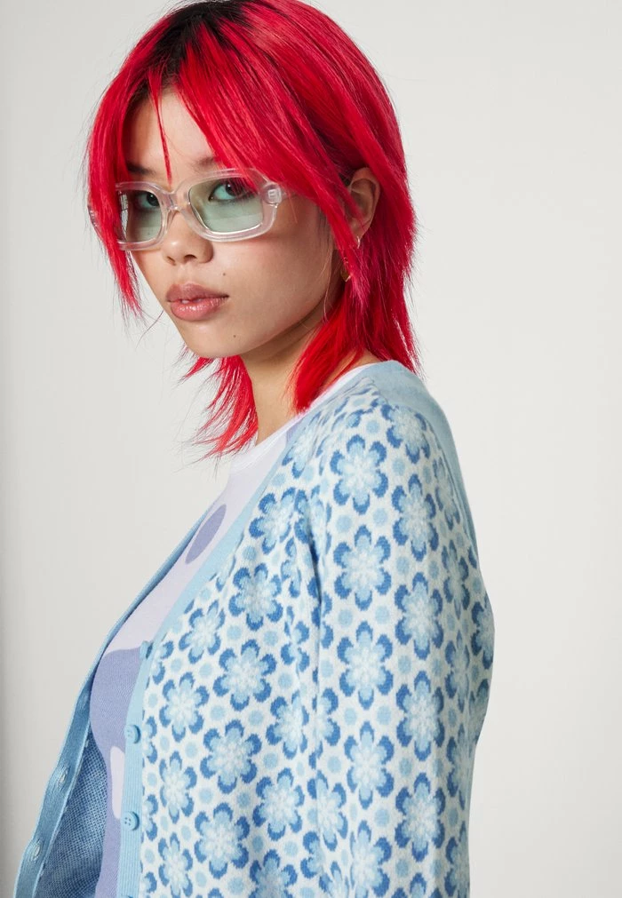 New 🌟 Hollister Co. SLIM CROP CARDI - Cardigan - Blue Geo Pattern 🤩 - Image 4