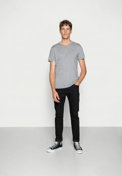 New 🔥 Hollister Co. 5 PACK - Print T-shirt - White/grey/red/navy Texture/black 😍