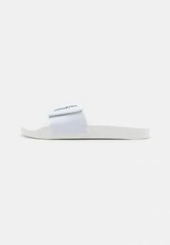 Deals โญ Hollister Co. ADJUSTABLE SLIDE - Mules - White โค๏ธ