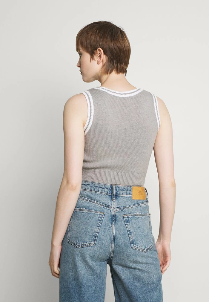 Hot Sale โ๏ธ Hollister Co. Jumper - Light Grey White Tipping ๐งจ - Image 3