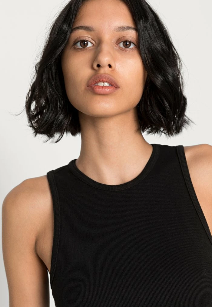 Buy โ๏ธ Hollister Co. HIGH NECK EXPOSED SEAM SHORT ๐ DRESS - Jumper ๐ DRESS - Black Solid ๐ - Image 5