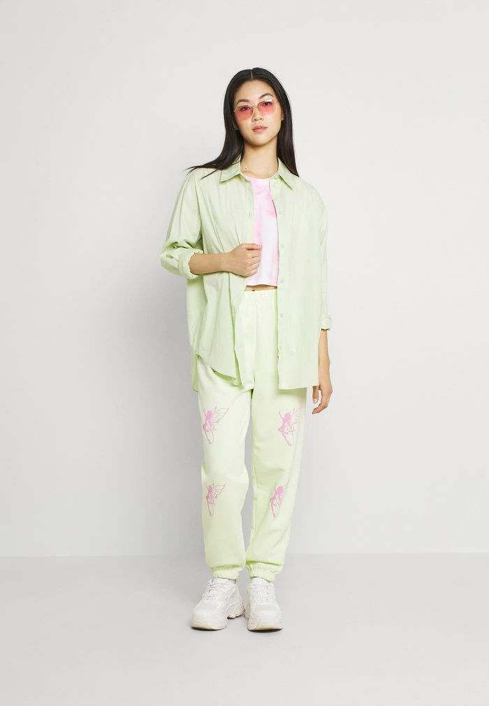 Wholesale ๐งจ Hollister Co. CROP DAD TEE - Print T-shirt - Pink ๐ - Image 2