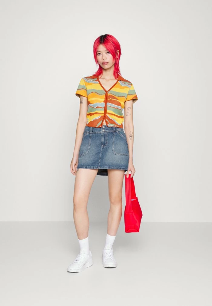 Hot Sale 🤩 Hollister Co. BELTED MINI - Mini 👗 Skirt - Medium Wash 🎁 - Image 2