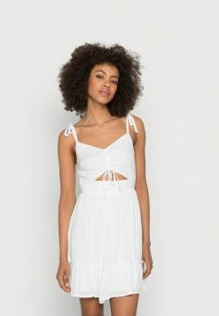 Budget โ Hollister Co. Day ๐ Dress - Solid White ๐