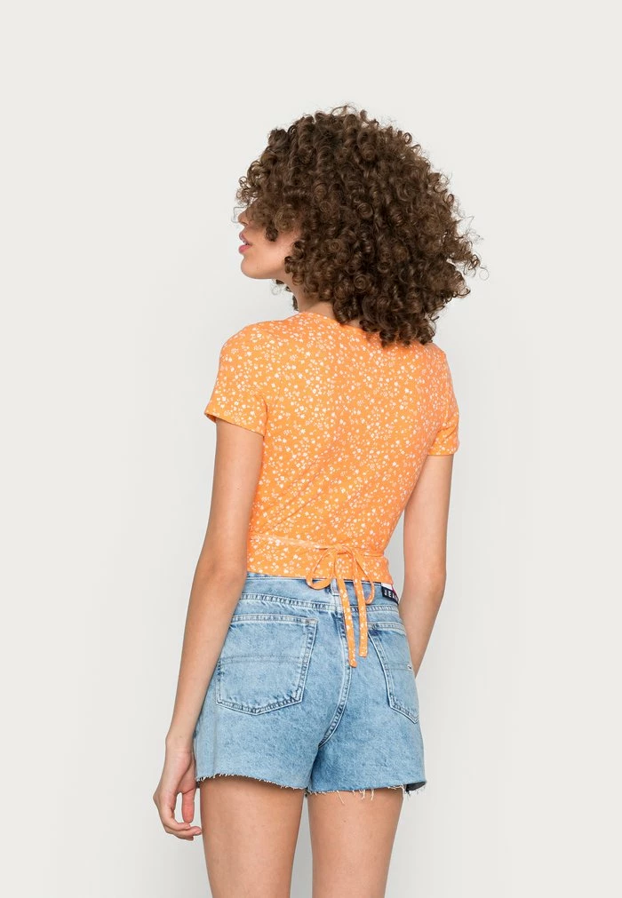 Cheap ๐ Hollister Co. SPACE DYE WRAP - Basic T-shirt - Orange Floral โ๏ธ - Image 3