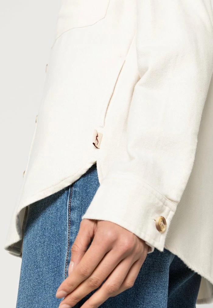 Cheapest ๐ Hollister Co. Button-down Blouse - Cream โค๏ธ - Image 5