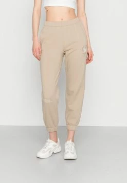 Discount โจ Hollister Co. CYBER DROP DAD JOGGER - Tracksuit Bottoms - Cashmere ๐