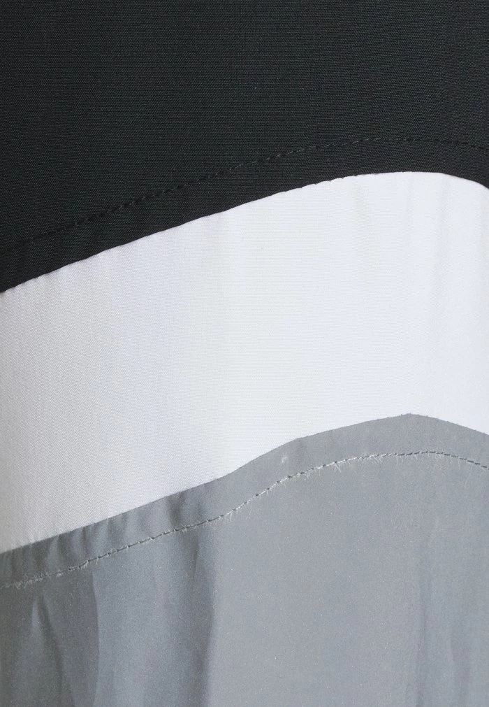 Budget ๐ Hollister Co. SPORT HOODIE - โ๏ธ Summer Jacket - Reflective ๐ฏ - Image 3