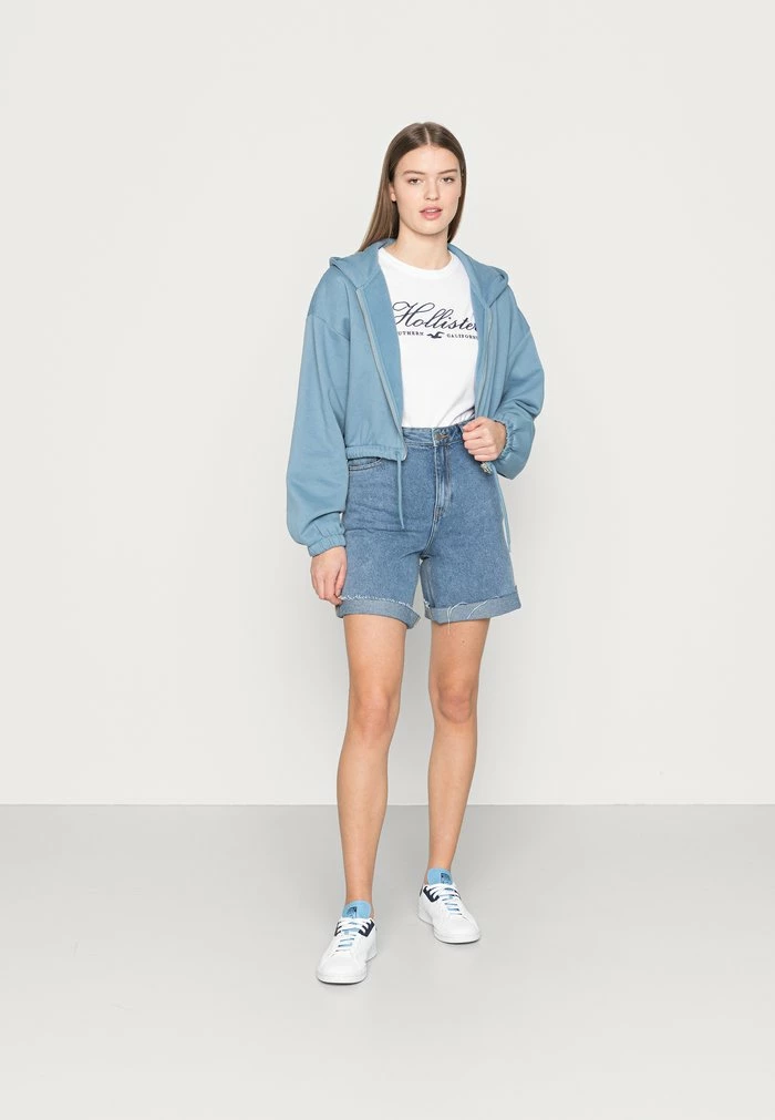 New 🌟 Hollister Co. Print T-shirt - White 🔔 - Image 2