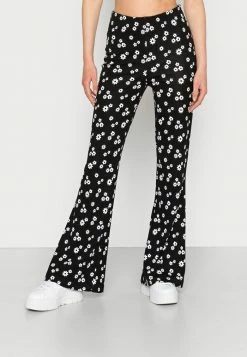Buy ๐ Hollister Co. UHR FLARE - Trousers - Black โ๏ธ